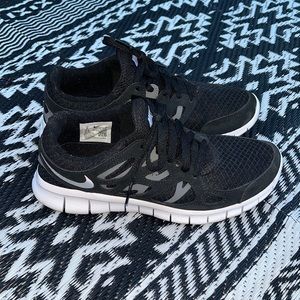 Nike Free Run 2 Men's Black / Dark Grey / White Running Shoes